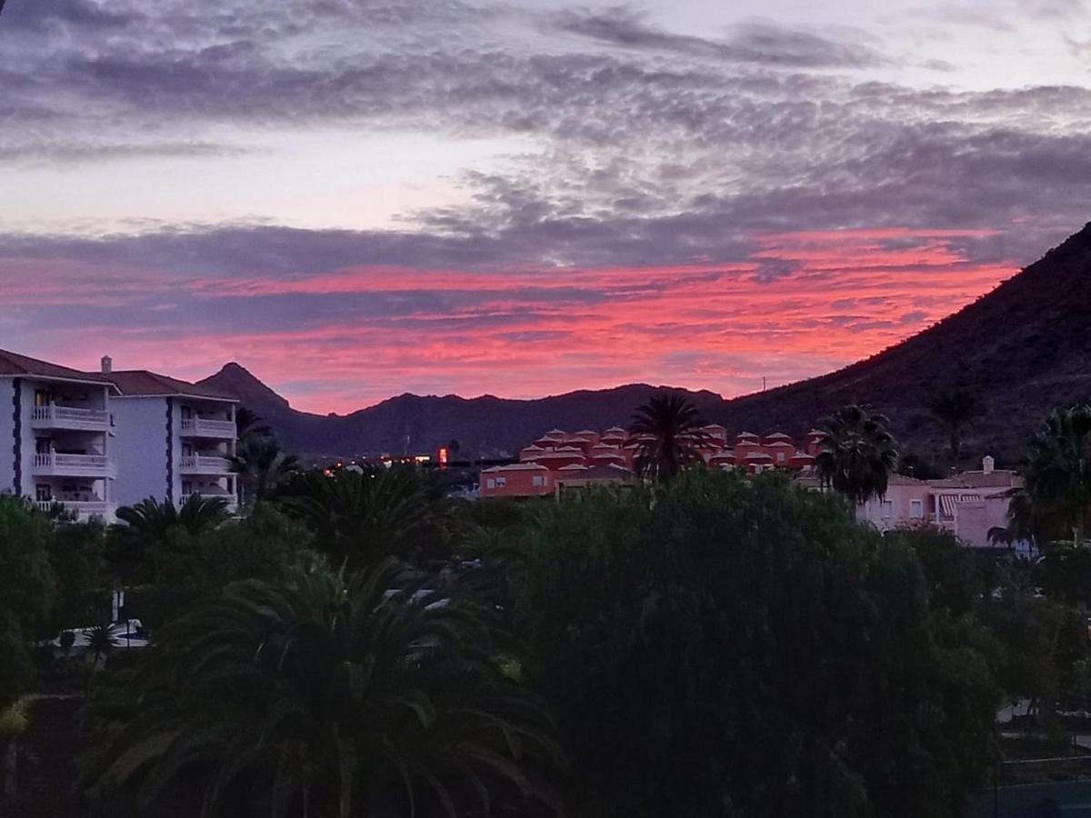 Sunset - 2 Bedroom Apartment Costa Adeje (Tenerife) Exterior photo